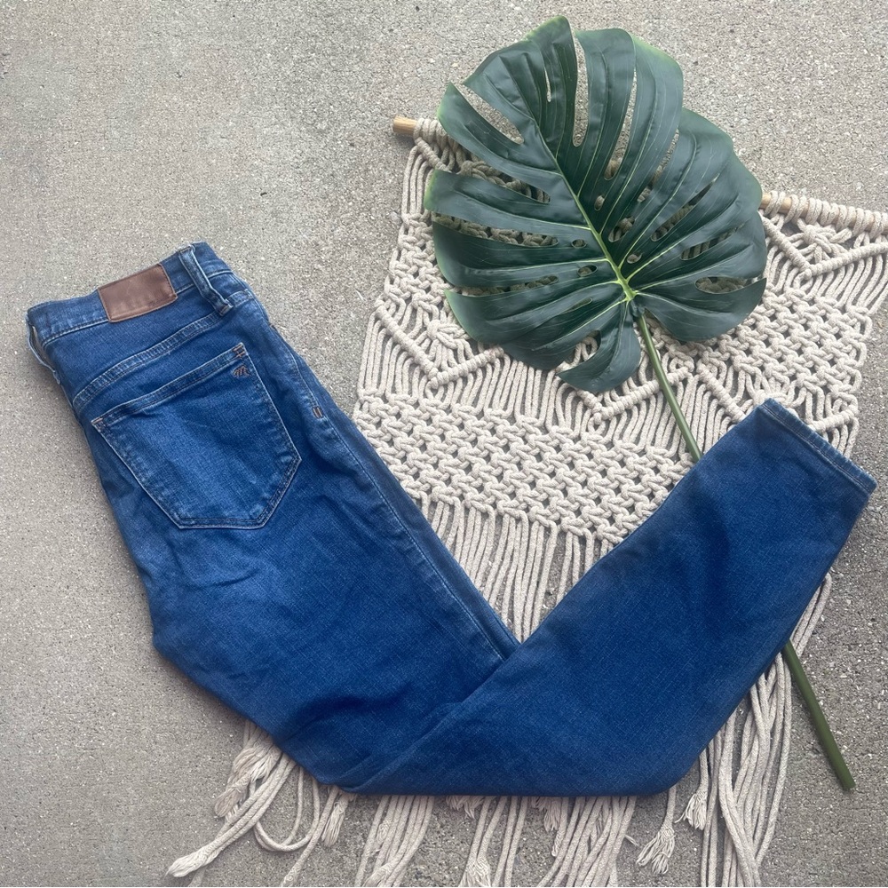 Madewell High Rise Jeans Size 26- Roadtripper